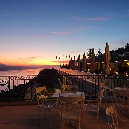 Le Mirador & Hotel