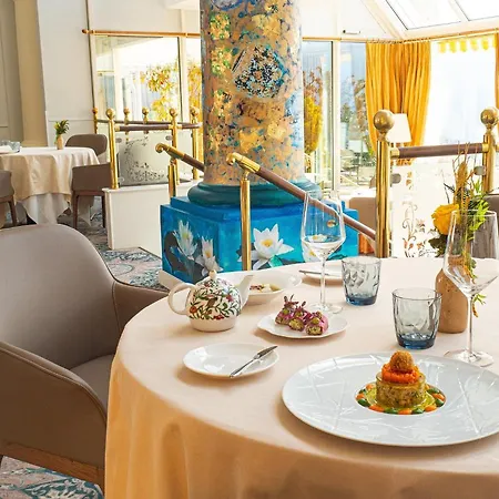 Hotel Le Mirador &