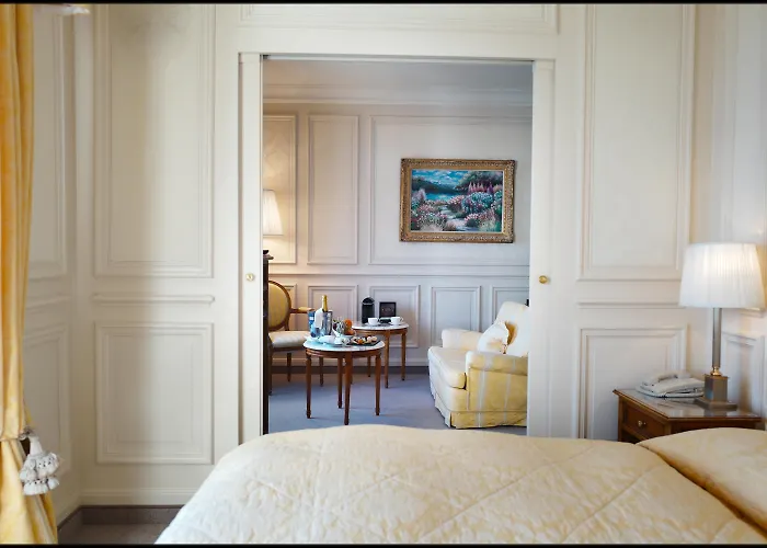 Le Mirador & Hotel 5*