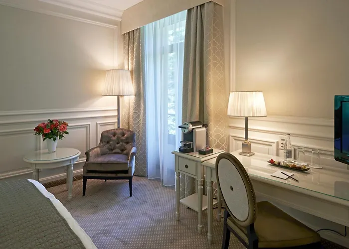 Le Mirador & Hotel 5*