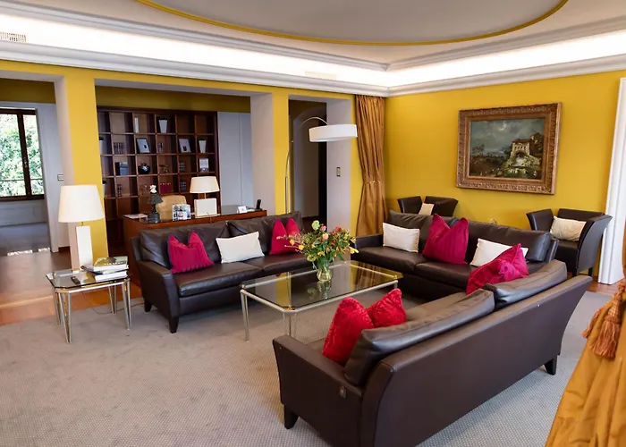 Hotel Le Mirador & 5*